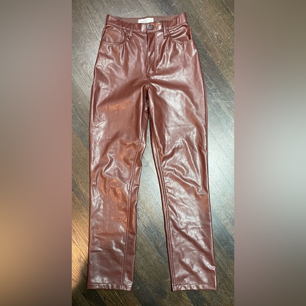 Abercrombie Curve Love 90s Straight Ultra High Rise burgundy faux leather pants